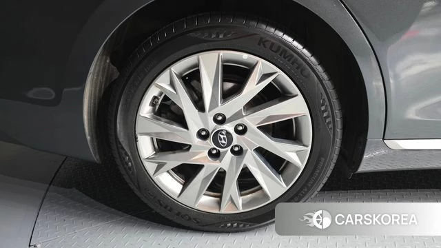 Hyundai The New Grandeur IG Hybrid id 4550009 из Кореи 31