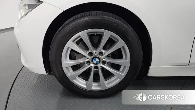 BMW 3 Series (F30) id 3013831 из Кореи 15