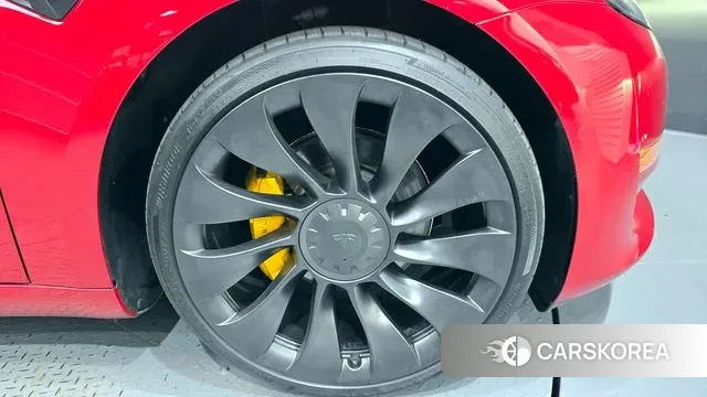 Tesla Model 3 id 3323814 из Кореи 15