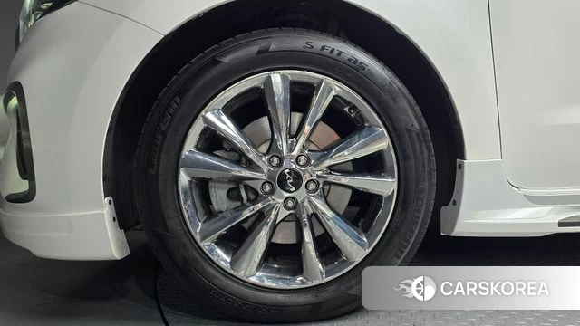 Kia The New Carnival id 4677848 из Кореи 15