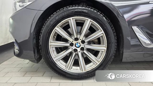 BMW 5 Series (G30) id 4536490 из Кореи 30