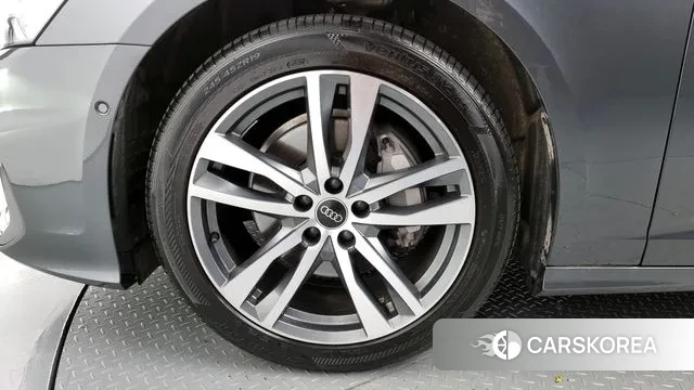 Audi A6 (C8) id 3036507 из Кореи 15