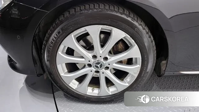 Mercedes-Benz E-Class W213 id 3687619 из Кореи 15