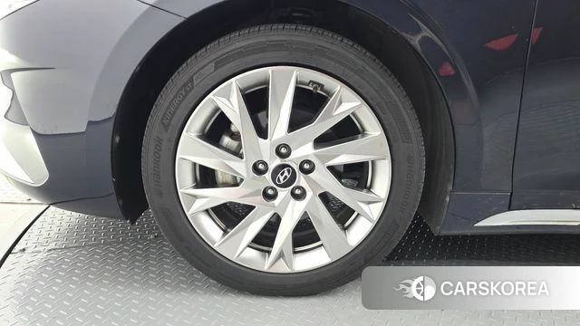 Hyundai The New Grandeur IG Hybrid id 4923433 из Кореи 15