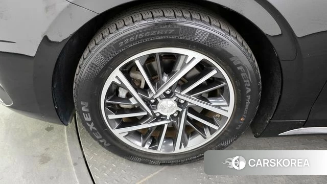 Hyundai The New Grandeur IG id 4196533 из Кореи 25