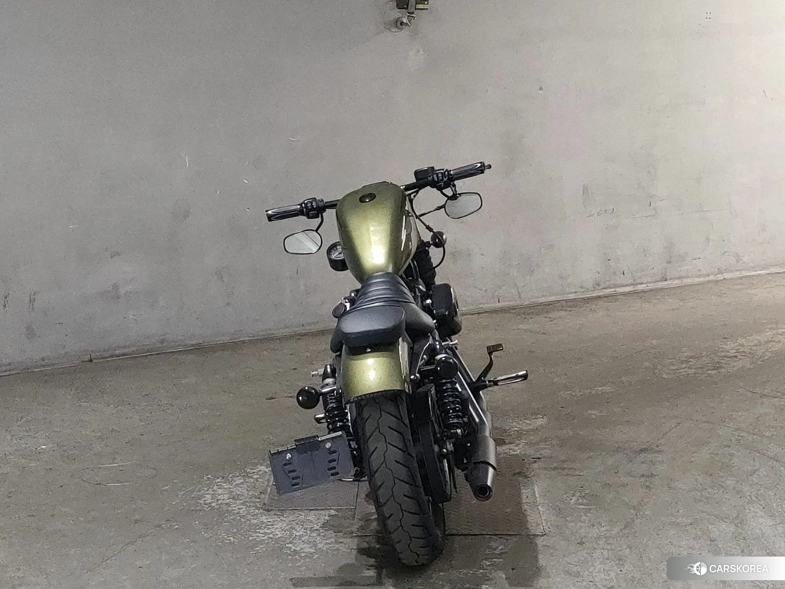 Harley-Davidson Sportster XL883N 2017 из Японии, фото 2