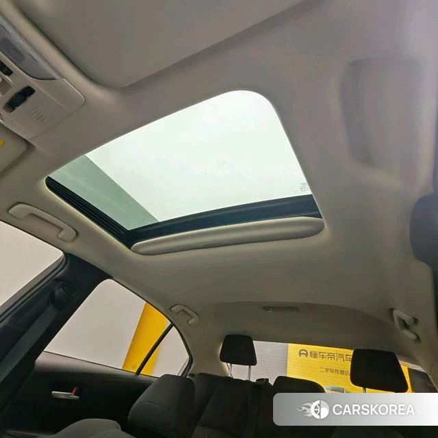 Toyota Corolla id 4235901 из Китая 15