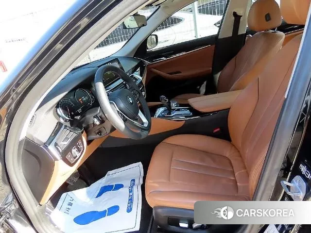 BMW 5 Series (G30) id 3599060 из Кореи 15