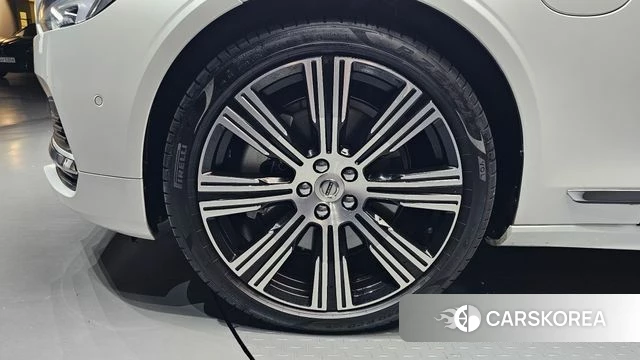 Volvo S90 id 4665002 из Кореи 32