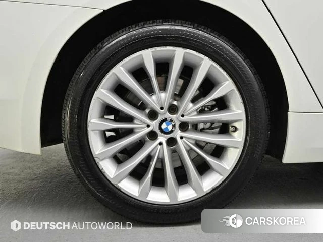 BMW 5 Series (G30) id 4298827 из Кореи 15