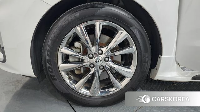 Kia The New Carnival id 3936831 из Кореи 15