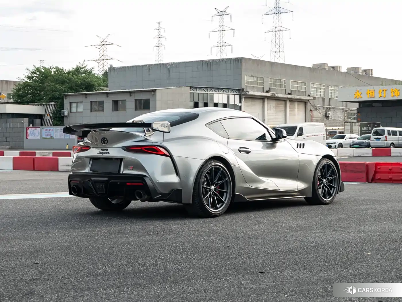 Toyota Supra 2025 Silver/gray из Китая, фото 5