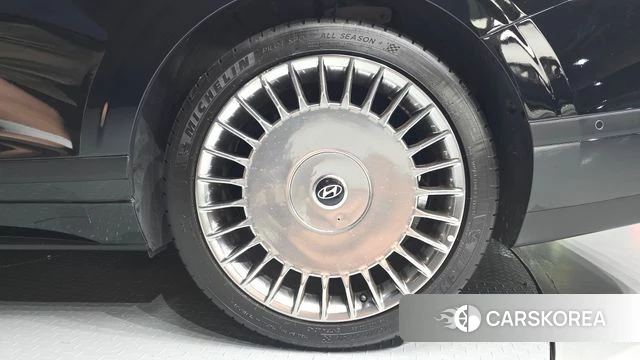 Hyundai Grandeur (GN7) id 4516769 из Кореи 29