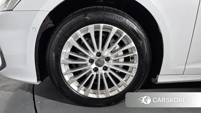 Audi A6 (C8) id 3535545 из Кореи 15