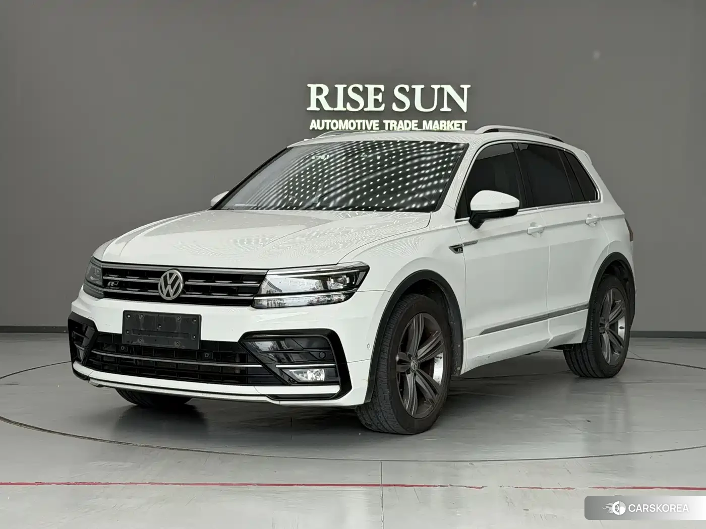Volkswagen Tiguan 2018 Белый из Китая, фото 5