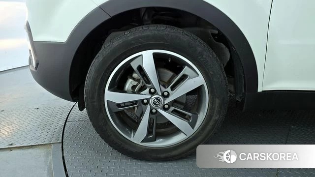 Ssangyong New Style Korando C id 3912060 из Кореи 15