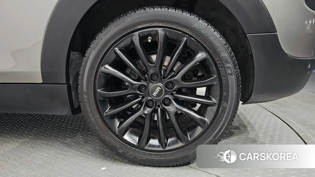 Mini Cooper D Clubman id 4020083 из Кореи 16