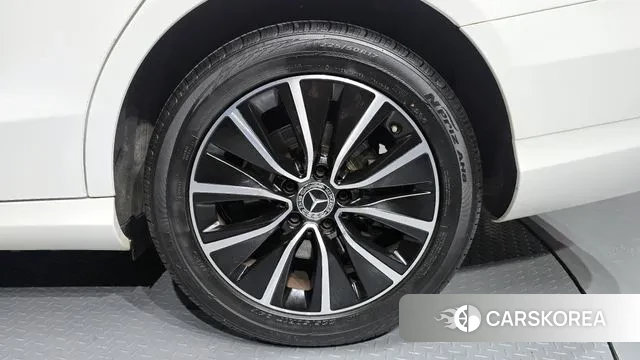 Mercedes-Benz C-Class W205 id 3772433 из Кореи 15