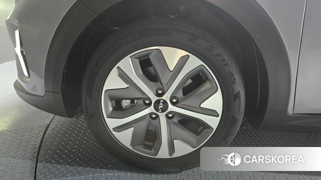 Kia Niro Plus id 4524137 из Кореи 15