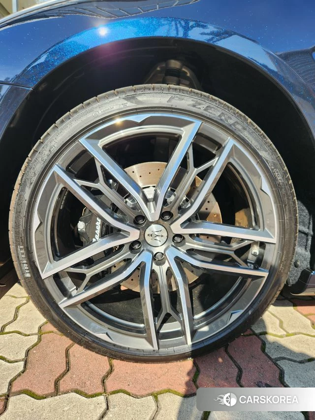 Maserati Quattroporte 2023 Синий из Кореи, фото 5