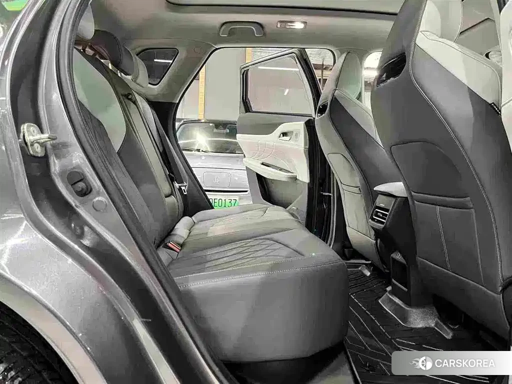 Chang'an Changan UNI-Z New Energy id 4583760 из Китая 37