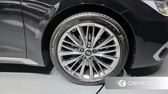 Hyundai Grandeur IG id 3396748 из Кореи 15