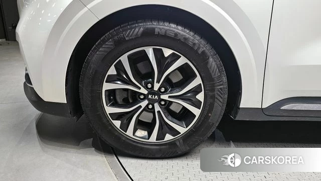 Kia Carnival 4th generation id 4232010 из Кореи 15