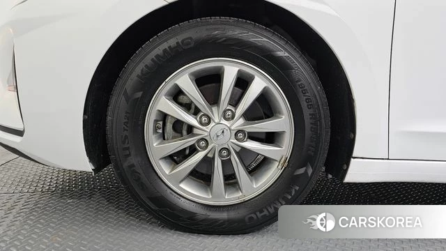 Hyundai The New Avante AD id 3924494 из Кореи 15