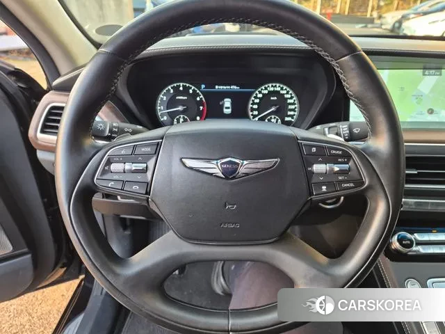 Genesis G90 id 3459983 из Кореи 15