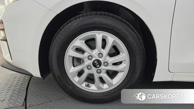 Kia Come New K3 id 4780839 из Кореи 28