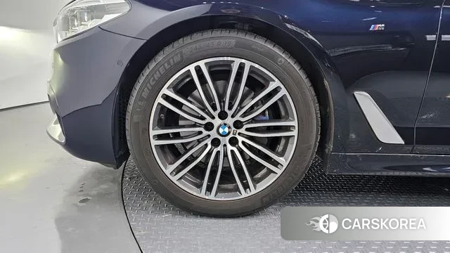 BMW 5 Series (G30) id 3038825 из Кореи 15