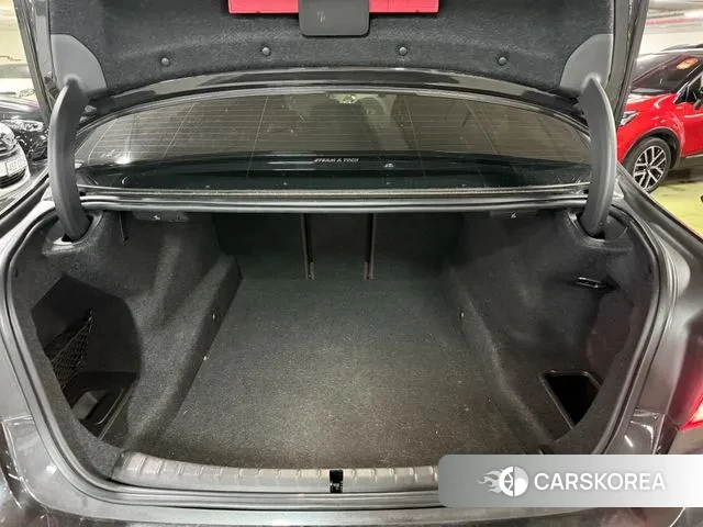 BMW 5 Series (G30) id 3732878 из Кореи 15