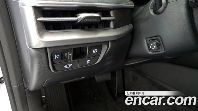 Hyundai Grandeur (GN7) id 2709296 из Кореи 15