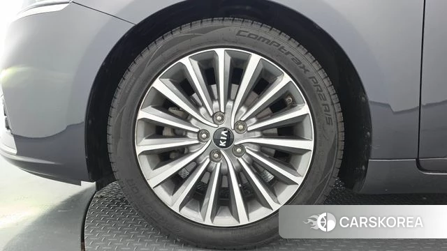 Kia Come New K7 id 4677690 из Кореи 27