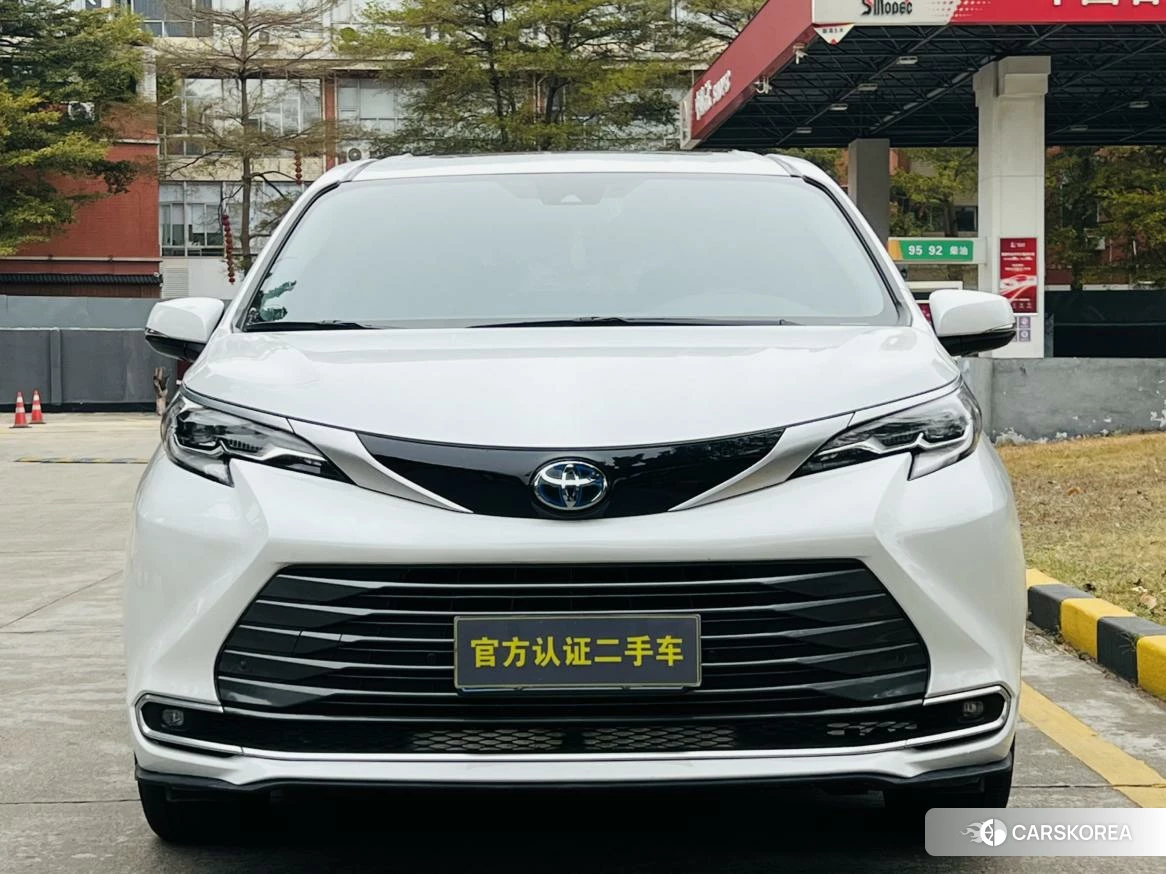 Toyota Saina id 4452559 из Китая 17