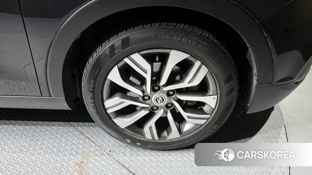 Ssangyong Tivoli Air id 3541428 из Кореи 15