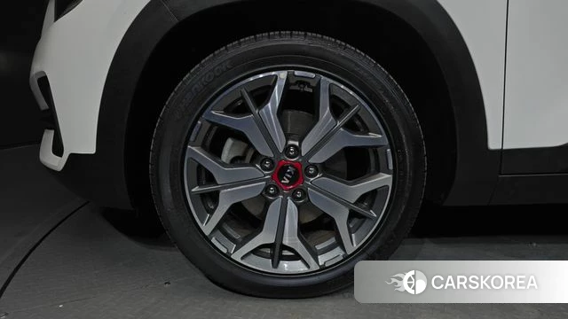 Kia Seltos id 4604866 из Кореи 15