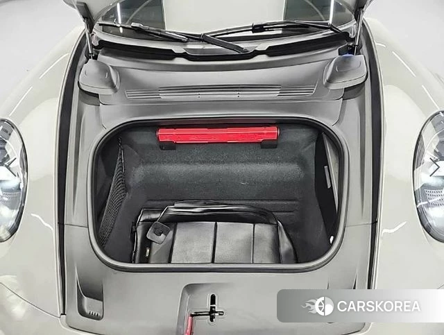 Porsche 911(992) id 3811515 из Кореи 15