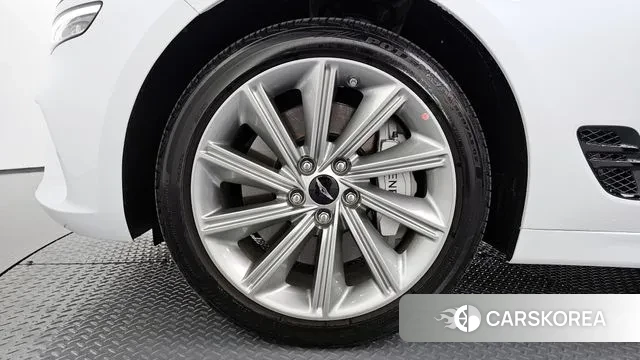 Genesis The New G70 id 3246193 из Кореи 15