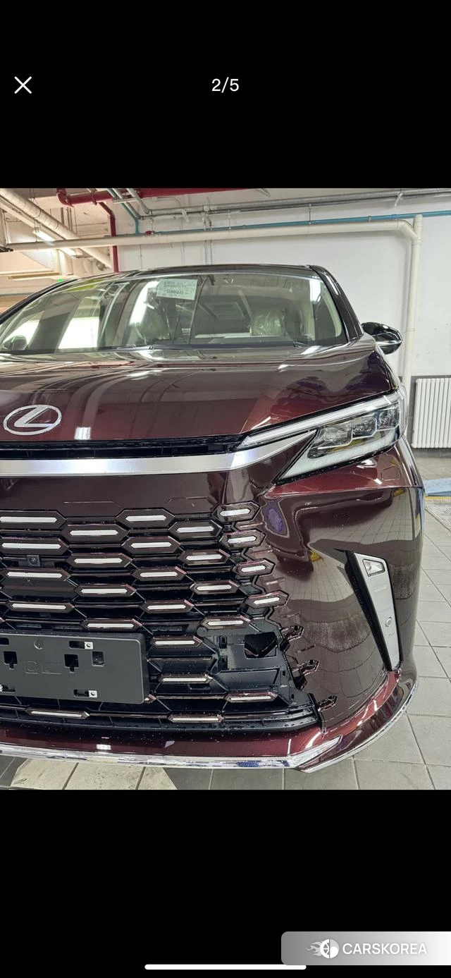 Lexus LM 2026 Красный из Китая, фото 6