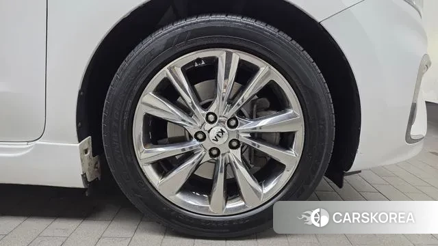 Kia The New Carnival id 3562697 из Кореи 15