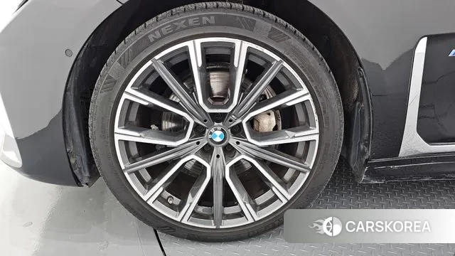 BMW 7 Series (G11) id 3343820 из Кореи 15