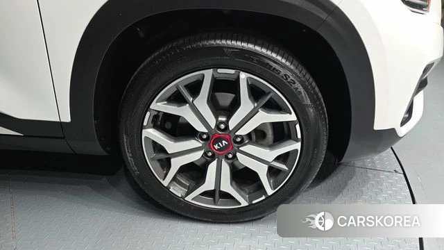 Kia Seltos id 3795258 из Кореи 15