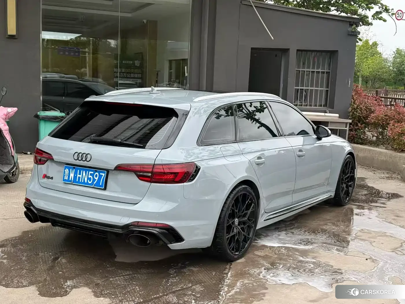 Audi RS 4 2019 Silver/gray из Китая, фото 5