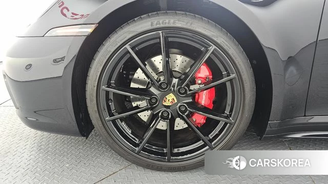 Porsche 911(992) id 3840034 из Кореи 15