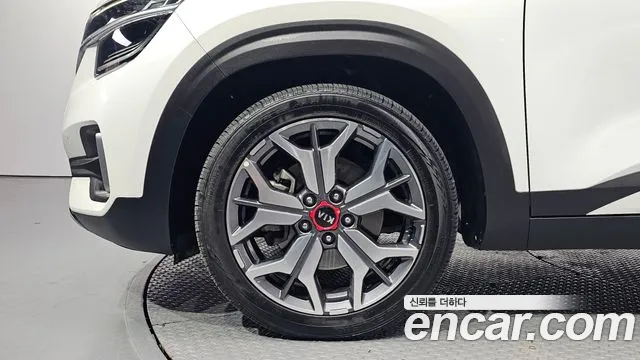 Kia Seltos id 2253897 из Кореи 15