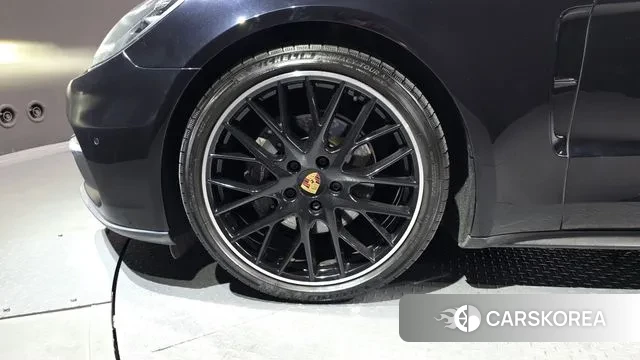 Porsche Panamera (971) id 3494520 из Кореи 15