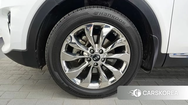 Kia The New Sorento id 4339713 из Кореи 15