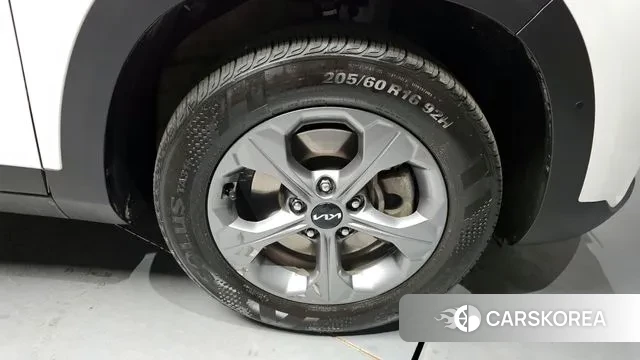 Kia The New Seltos id 3701107 из Кореи 15