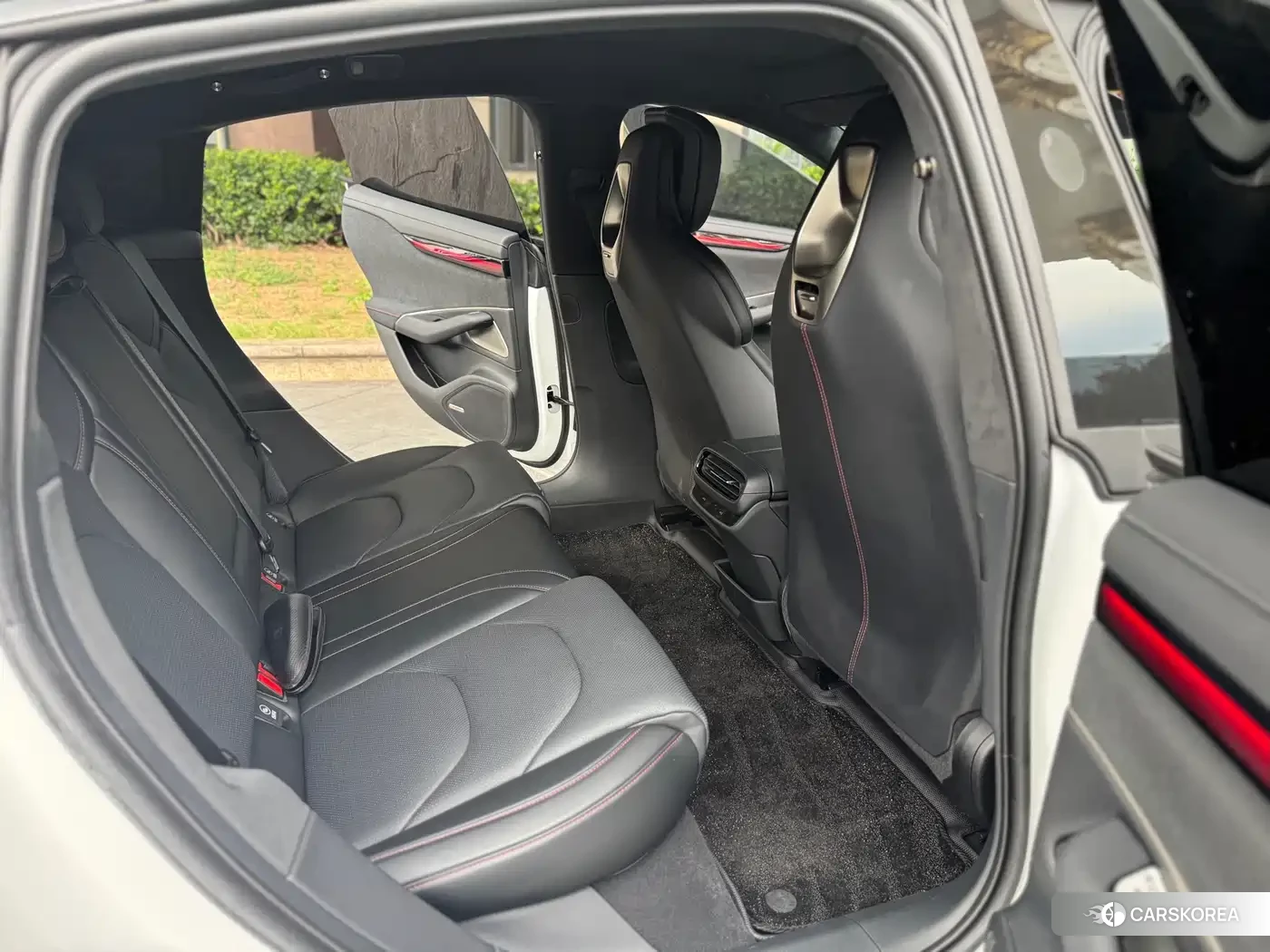 Xiaomi Car Xiaomi SU7 2024 Белый из Китая, фото 5